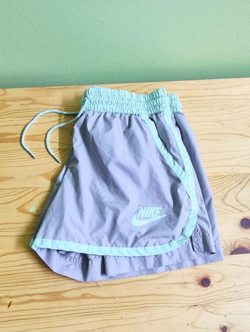 Nike Women's Tempo Dri-FIT Running Shorts - Gray with Mint Green Trim